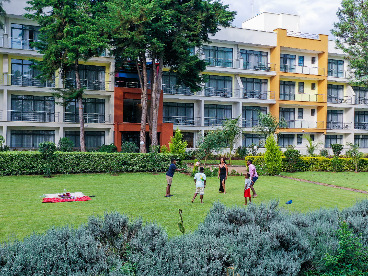 Hidden Hills at Karen